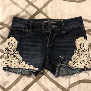 🚨LAST CHANCE 🚨Mudd Girls Jeans 💙